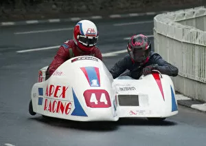 Images Dated 29th April 2020: Steve Langham & Ian Ward (Yamaha) 1996 Sidecar TT