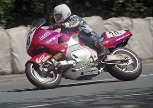 Images Dated 25th May 2021: Steve Linsdell (Flitwick Yamaha) 1995 Senior TT