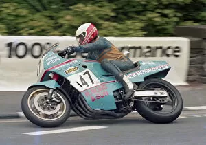 Images Dated 31st May 2022: Steve Linsdell (Yamaha) 1986 Formula One TT