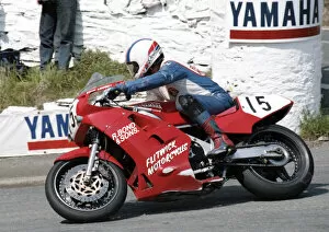 Images Dated 6th February 2021: Steve Linsdell (Yamaha) 1992 Formua One TT
