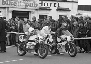 Images Dated 18th September 2020: Steve Moynihan (Yamaha) and Richard Swallow (Yamaha) first running, 1981 Senior TT