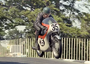 Images Dated 13th April 2021: Steve Murray (Honda) 1965 Ultra Lightweight TT