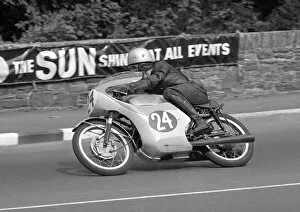 Images Dated 16th August 2016: Steve Murray (Honda) 1966 Ultra Lightweight TT