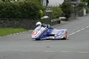 Steve Norbury and Andrew Smith (Shelbourne) 2005 Sidecar TT