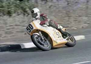 Images Dated 12th August 2021: Steve Richardson (Suzuki) 1982 Senior Manx Grand Prix