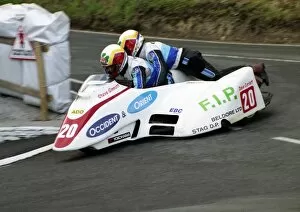Images Dated 8th January 2018: Steve Sinnott & Dave Corlett (HSS Molly Yamaha) 1996 Sidecar TT
