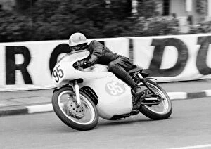 Images Dated 21st January 2019: Steve Spencer (Norton) 1966 Junior Manx Grand Prix