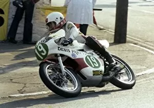 Images Dated 12th December 2017: Steve Tonkin (Pratt Yamaha) 1978 Junior TT
