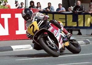 Steve Ward Collection: Steve Ward (Honda) 1994 Supersport 600 TT