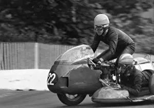 Stuart Applegate & Ms Worsley (Honda) 1968 500 Sidecar TT
