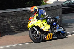 2010 Senior Manx Grand Prix Collection: Stuart Hall (Honda) 2010 Senior Manx Grand Prix