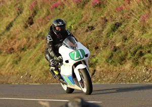 Images Dated 24th October 2022: Stuart Hall Yamaha 2022 Lightweight Manx Grand Prix
