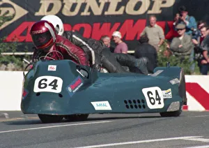 Images Dated 16th January 2020: Stuart Leaning & Simon Christie (Suzuki) 1987 Sidecar TT
