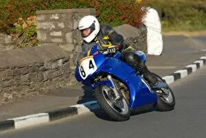 Images Dated 13th July 2011: Stuart Noon (Suzuki) 2011 Southern 100