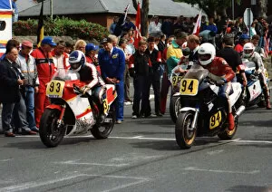 Images Dated 10th September 2019: Stuart Noon (Suzuki) and Mike Williams (Honda) 1989 Senior TT