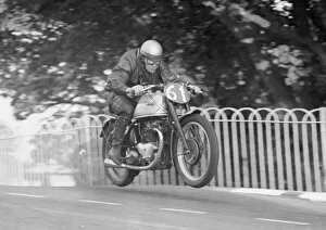 Images Dated 24th November 2020: Syl Anderton (Triumph) 1950 Senior TT