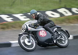 Images Dated 18th May 2020: T Neil Kelly (Velocette) 1968 Production TT