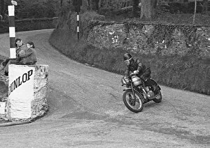 Images Dated 9th July 2021: T Southward (Triumph) 1950 Senior Clubman TT
