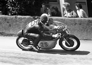 Images Dated 19th October 2016: Tarquinio Provini (MV) 1959 Lightweight TT