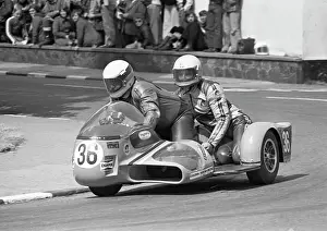 Ted Janssen & Peter Sales (Konig) 1975 500cc Sidecar TT