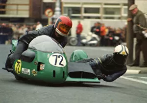 Images Dated 14th October 2018: Ted Jansson & Kevin Littlemore (Konig) 1974 Sidecar 750 TT