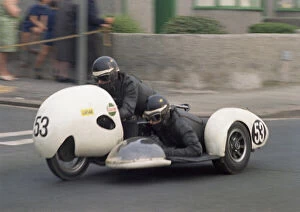 Images Dated 2nd October 2021: Terry Rudd & J West (R.W.S. Triumph) 1970 500 Sidecar TT