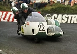 Images Dated 20th November 2016: Terry Windle & Rae Hinchcliffe (Windrick BSA) 1970 750 Sidecar TT