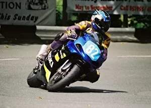 Thomas Schonfelder (Suzuki) 2004 Junior TT