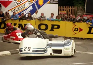 Tim Eade & Fred McDermott (Quirk Yamaha) 1988 Sidecar TT