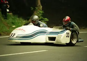 Tim Eade & Fred McDermott (Quirk Yamaha) 1988 Sidecar TT