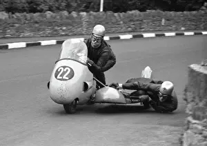 Triumph Prints: Tim Padley & Ian McDonald (Triumph) 1961 Sidecar TT