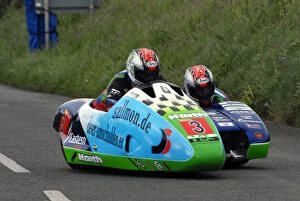 Images Dated 23rd May 2009: Tim Reeves & Patrick Farrance (Suzuki) 2009 Jurby Road