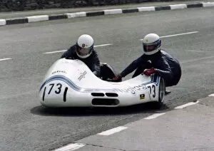 Images Dated 24th November 2018: Tom Eade & Dave Mawson (Yamaha) 1980 Sidecar TT