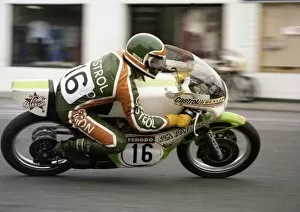 Images Dated 19th September 2013: Tom Herron (Yamaha) 1976 Classic TT