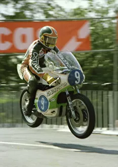 Images Dated 16th November 2018: Tom Herron (Yamaha) 1976 Junior TT