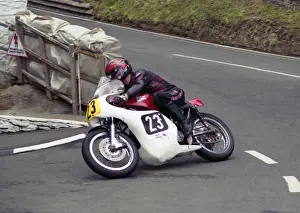 Tom Jackson (Dixon Seeley) 2000 Senior Classic Manx Grand Prix