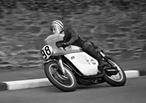 Images Dated 13th August 2020: Tom Newall (Norton) 1971 Senior Manx Grand Prix