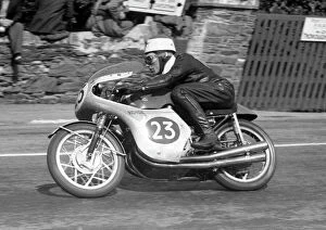Images Dated 31st July 2017: Tom Phillis (Honda) 1960 Lightweight TT
