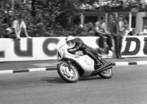 Images Dated 7th October 2016: Tom Phillis (Honda) 1962 Lightweight TT