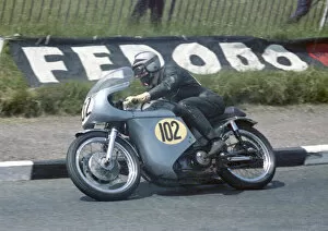 Images Dated 16th November 2020: Tom Read (Norton) 1967 Senior TT