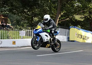 Tom Robinson Collection: Tom Robinson Kawasaki 2022 SeniorManx Grand Prix