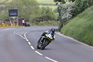 Images Dated 17th July 2022: Tom Weedon (Yamaha) 2022 Supersport TT