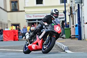 Tommy Heaphy (Suzuki) 2015 Newcomers Manx Grand Prix