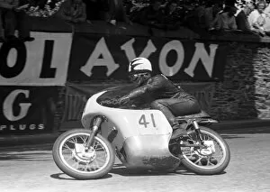Images Dated 30th October 2016: Tommy Robb (Ducati) 1959 Ultra Lightweight TT
