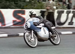 Images Dated 13th December 2021: Tommy Robb (Suzuki) 1966 50cc TT