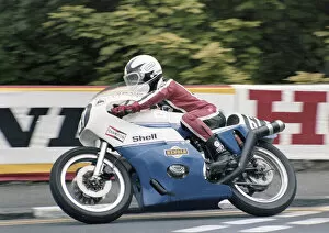 Images Dated 26th September 2021: Tommy Robb (Suzuki) 1979 Formula Three TT
