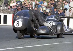 Tony Baitup & K Simmons (Triumph) 1968 500 Sidecar TT