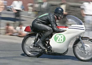 Images Dated 15th April 2022: Tony Godfrey (Kawasaki) 1968 Lightweight TT