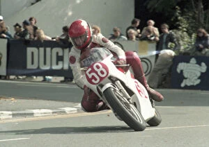 Images Dated 13th April 2020: Tony Goodwin (Yamaha) 1984 Newcomers Manx Grand Prix