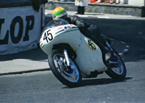 Images Dated 17th December 2018: Tony McGurk (Matchless) 1968 Senior TT